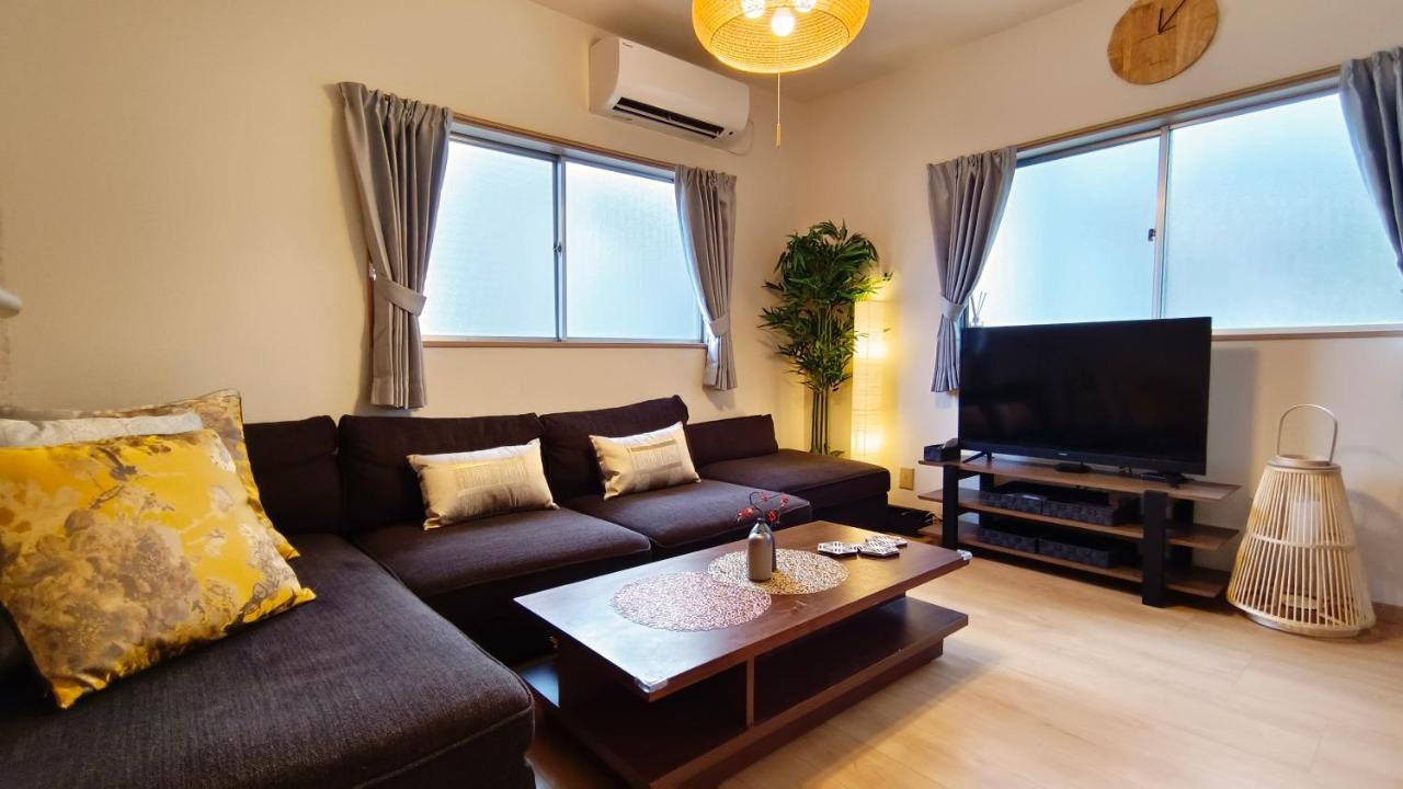 Tsukiyume Kan - House With Parking, 10Mins To Usj, Tennoji, Namba Osaka Ngoại thất bức ảnh